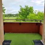 Le Montauriol - Logement Avec Terrasse - Piscine -tennis - Place De Parking Privee Lägenhet