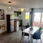 Le Montauriol - Logement Avec Terrasse - Piscine -tennis - Place De Parking Privee Montauban