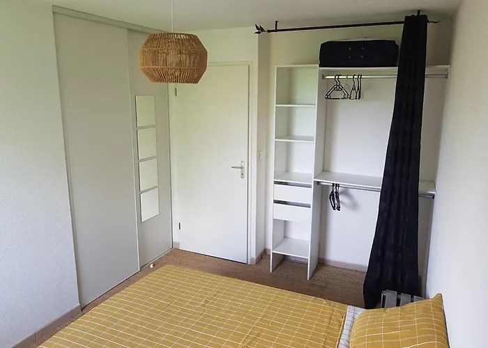 Le Montauriol - Logement Avec Terrasse - Piscine -tennis - Place De Parking Privee Appartement Montauban