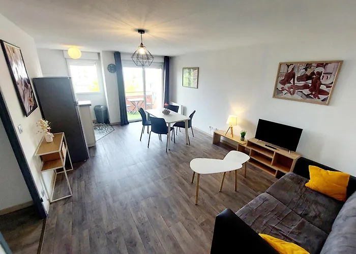 Le Montauriol - Logement Avec Terrasse - Piscine -tennis - Place De Parking Privee Appartement Montauban