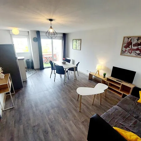 Le Montauriol - Logement Avec Terrasse - Piscine -tennis - Place De Parking Privee Appartement Montauban