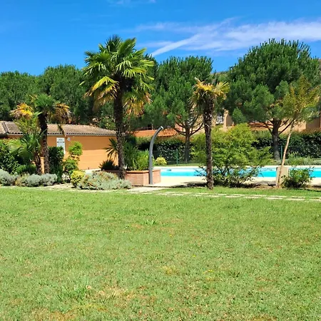 Le Montauriol - Logement Avec Terrasse - Piscine -tennis - Place De Parking Privee *